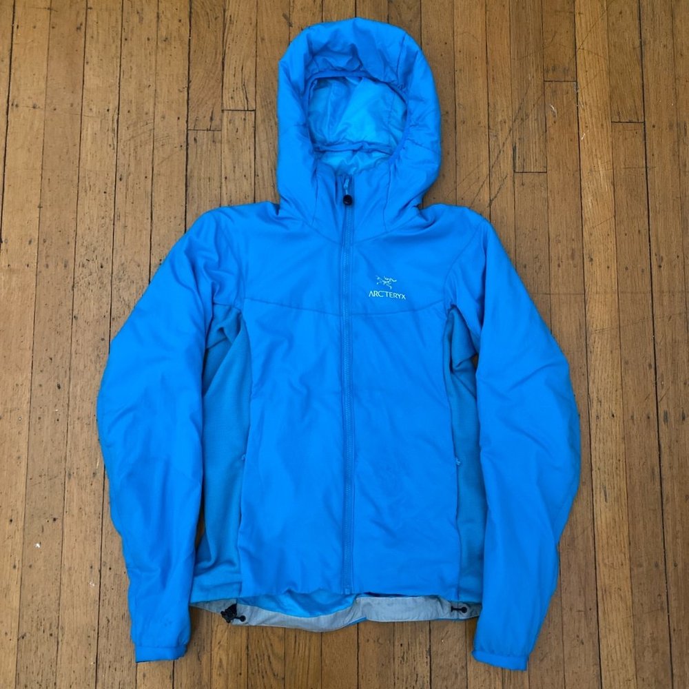 Arc’Teryx Atom Hoodie